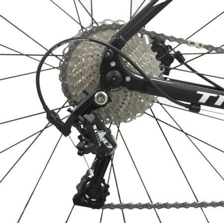 CLB 3_2 black grey white 6