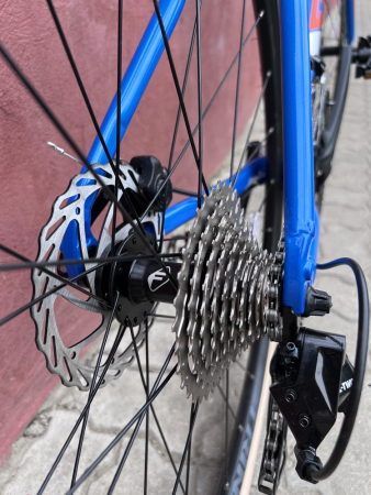 CLIMBER 3_3 Blue grey brown 4