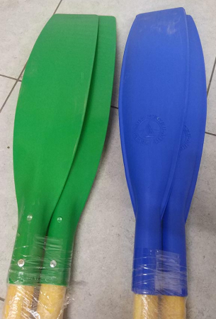 Весла гребные (дерево с уключинами 2шт. дл. 2,2 м, лопасть изогнутая)