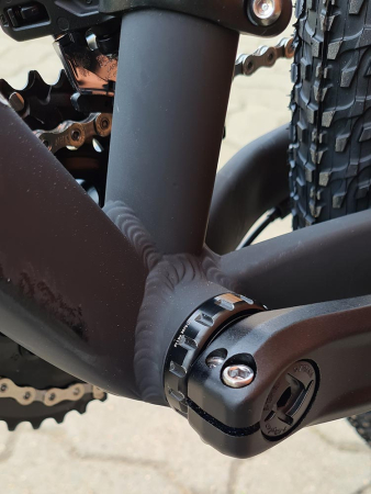 Q1300 PRO matt black black silver 7