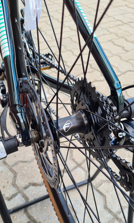 CLIMBER 2_3 Green White Cyan 5